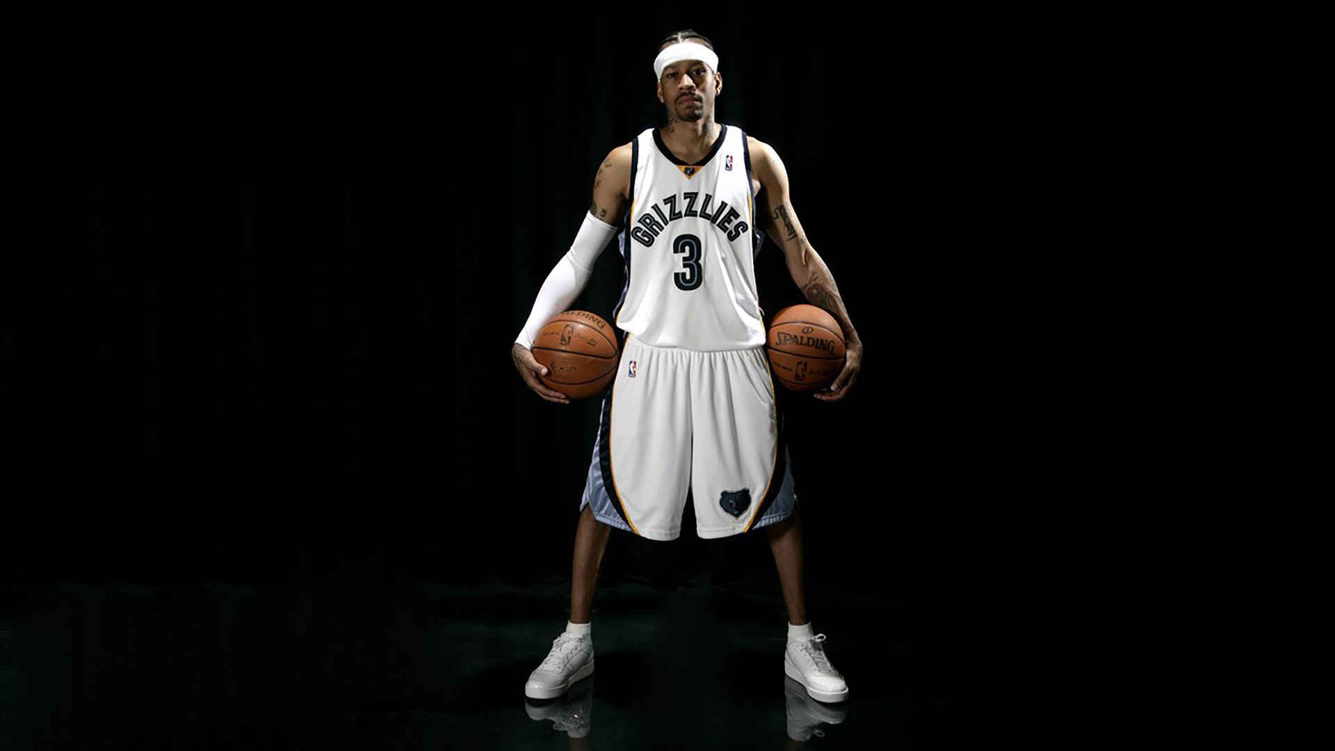 从红土到硬地,阿尔卡拉斯ATP总决赛惊天翻盘,法网阴影下的涅槃重生